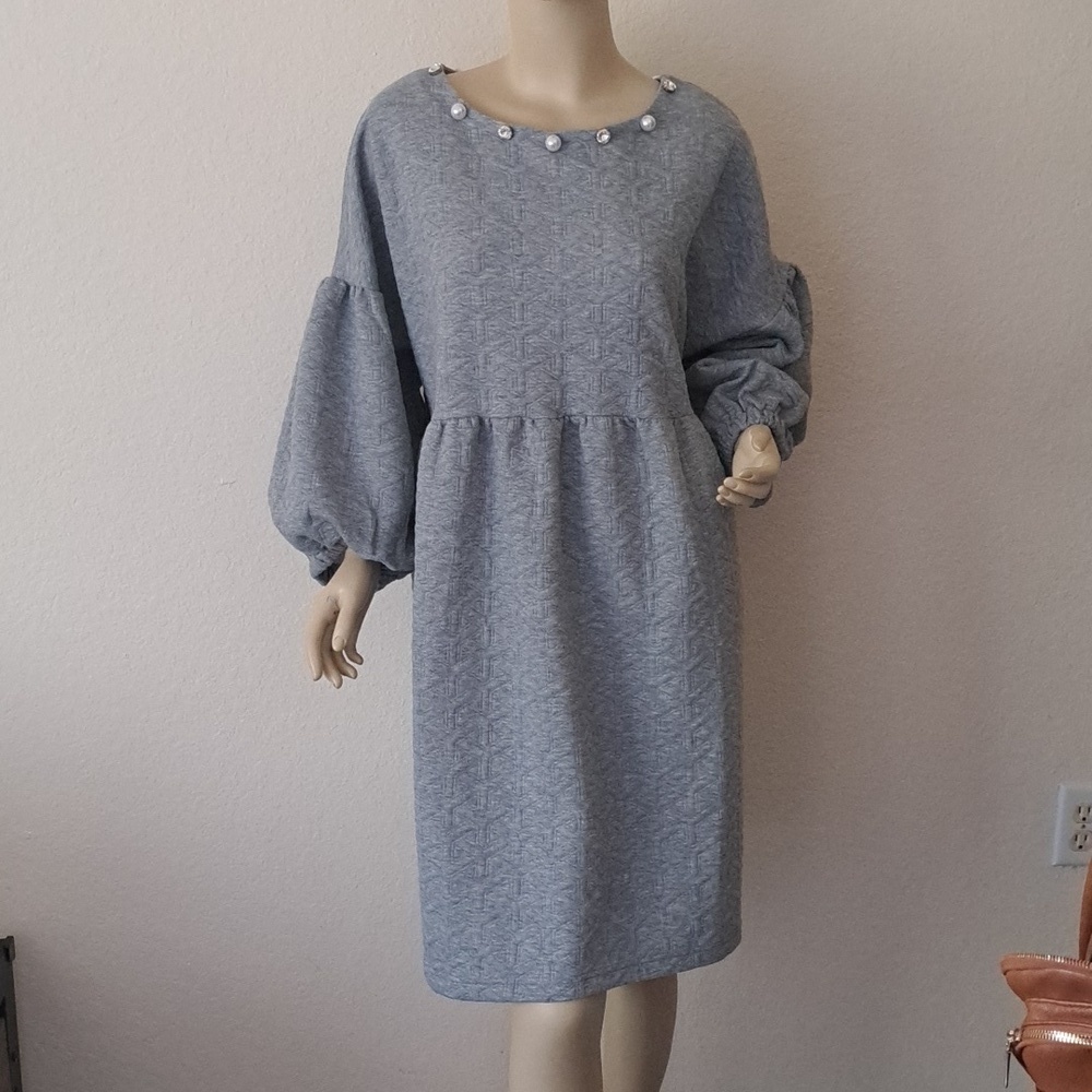 Gray Dress with Pearl and Rhinestone Accents Balloons Sleeves - Picture 9 of 9